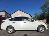 ВАЗ (Lada) Granta 2191 2015 годаfor2 800 000 тг. в Семей – фото 2