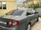 Volkswagen Jetta 2006 года за 2 200 000 тг. в Уральск – фото 2