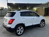 Chevrolet Tracker 2016 года за 6 800 000 тг. в Шымкент – фото 5