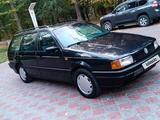 Volkswagen Passat 1993 годаүшін2 550 000 тг. в Тараз – фото 4