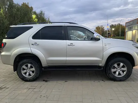 Toyota Fortuner 2006 годаүшін8 900 000 тг. в Актобе – фото 8