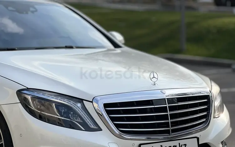 Mercedes-Benz S 500 2014 года за 23 700 000 тг. в Алматы