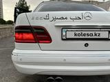 Mercedes-Benz E 55 AMG 1999 годаfor9 400 000 тг. в Шымкент – фото 3