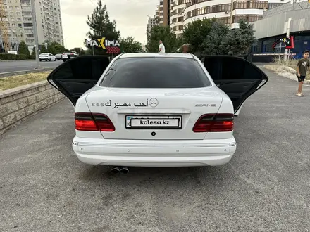 Mercedes-Benz E 55 AMG 1999 года за 9 400 000 тг. в Шымкент – фото 11