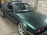 BMW 525 1991 года за 1 600 000 тг. в Алматы – фото 3
