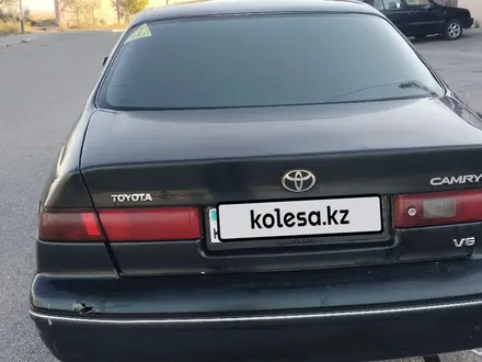 Toyota Camry 1997 года за 2 000 000 тг. в Шымкент – фото 4