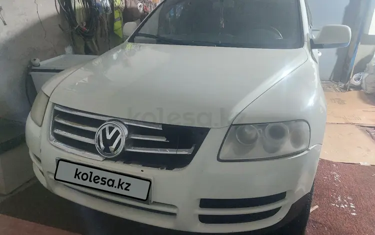 Volkswagen Touareg 2004 года за 4 500 000 тг. в Астана