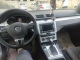 Volkswagen Passat 2014 года за 7 000 000 тг. в Шымкент – фото 5