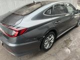 Hyundai Sonata 2023 года за 11 300 000 тг. в Алматы – фото 5