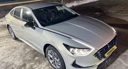 Hyundai Sonata 2022 года за 11 550 000 тг. в Алматы – фото 4