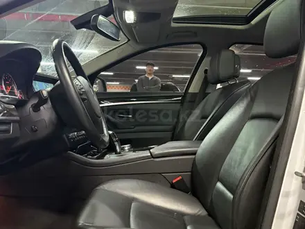 BMW 528 2011 года за 9 300 000 тг. в Алматы – фото 6