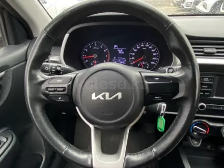 Kia Rio 2022 года за 7 200 000 тг. в Уральск – фото 9