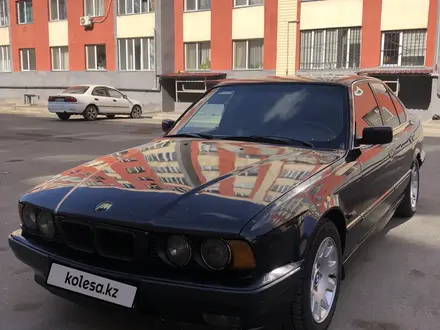 BMW 520 1994 года за 2 300 000 тг. в Алматы – фото 3
