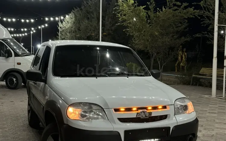 Chevrolet Niva 2014 годаfor2 900 000 тг. в Актау