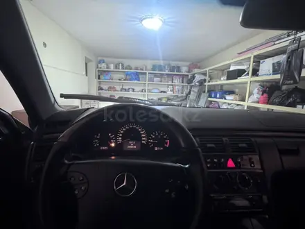 Mercedes-Benz E 320 2001 года за 3 800 000 тг. в Шымкент – фото 11