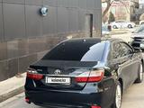 Toyota Camry 2015 года за 11 800 000 тг. в Алматы – фото 4