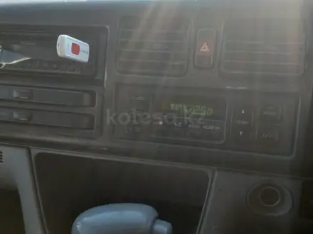 Mazda Bongo Friendee 1998 года за 2 800 000 тг. в Кокшетау – фото 51