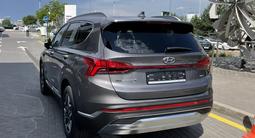 Hyundai Santa Fe 2022 годаүшін17 000 000 тг. в Алматы – фото 2