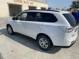 Mitsubishi Outlander 2013 годаүшін6 000 000 тг. в Актау – фото 3