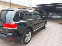 Volkswagen Touareg 2003 годаfor4 200 000 тг. в Алматы