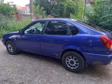 Toyota Corolla 2000 года за 2 000 000 тг. в Павлодар – фото 2