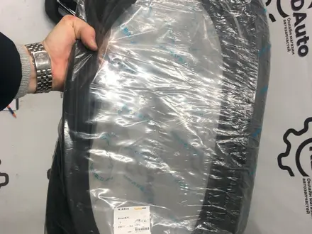 Уплотнитель крышки багажника резиновый для JAC J7 за 25 000 тг. в Астана