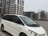 Toyota Estima 2002 года за 5 000 000 тг. в Астана
