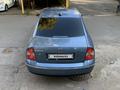 Volkswagen Passat 2001 годаfor2 600 000 тг. в Алматы – фото 13