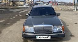 Mercedes-Benz E 300 1990 года за 1 900 000 тг. в Алматы – фото 2
