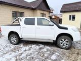 Toyota Hilux 2014 годаүшін11 000 000 тг. в Актобе