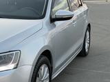 Volkswagen Jetta 2014 года за 5 900 000 тг. в Атырау – фото 3