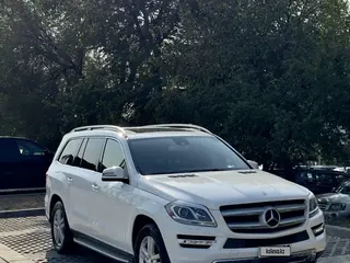 Mercedes-Benz GL 400