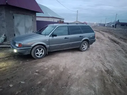 Volkswagen Passat 1993 года за 1 450 000 тг. в Семей – фото 11