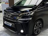 Toyota Vellfire 2015 года за 17 500 000 тг. в Астана – фото 2
