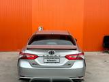 Toyota Camry 2019 годаfor11 500 000 тг. в Атырау – фото 2