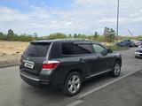 Toyota Highlander 2011 годаүшін10 500 000 тг. в Семей – фото 2