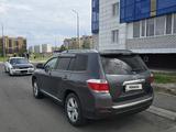 Toyota Highlander 2011 годаүшін10 500 000 тг. в Семей – фото 3