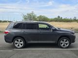 Toyota Highlander 2011 годаүшін10 500 000 тг. в Семей – фото 5