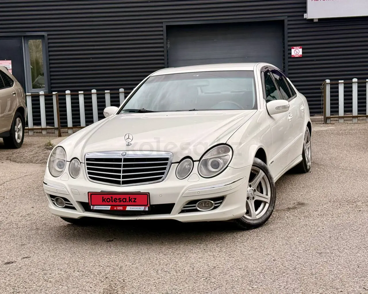 Mercedes-Benz E-Class, 2003