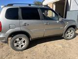 Chevrolet Niva 2011 года за 2 600 000 тг. в Жангала – фото 3