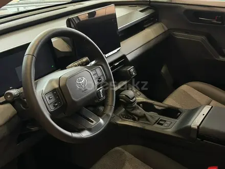 Toyota RAV4 Prestige 2026 года за 20 190 000 тг. в Усть-Каменогорск – фото 4
