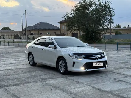 Toyota Camry 2016 года за 10 900 000 тг. в Семей – фото 2