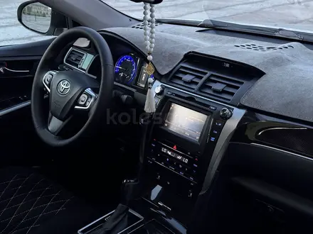 Toyota Camry 2016 года за 10 900 000 тг. в Семей – фото 10