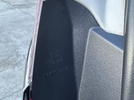 Toyota Camry 2016 года за 10 900 000 тг. в Семей – фото 17