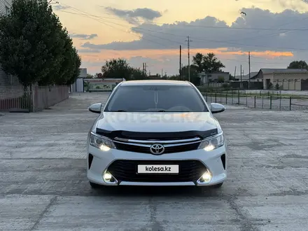 Toyota Camry 2016 года за 10 900 000 тг. в Семей – фото 3