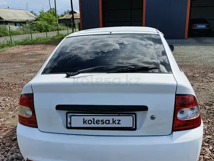 ВАЗ (Lada) Priora 2172 2011 года за 900 000 тг. в Астана – фото 2