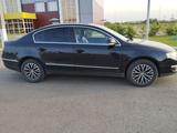 Volkswagen Passat 2006 годаүшін4 300 000 тг. в Петропавловск