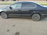 Volkswagen Passat 2006 годаүшін4 300 000 тг. в Петропавловск – фото 3