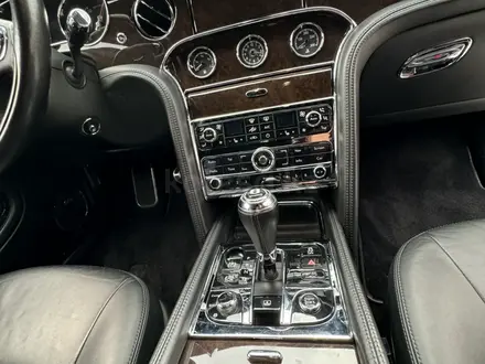 Bentley Mulsanne 2010 года за 55 000 000 тг. в Алматы – фото 15