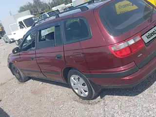 Toyota Carina E